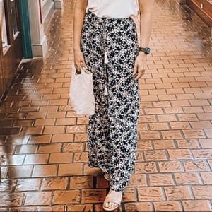 Black floral flowy pants